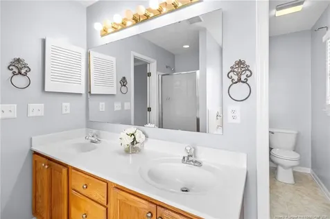 28 E Coyt Circle Spring Lake NC 28390