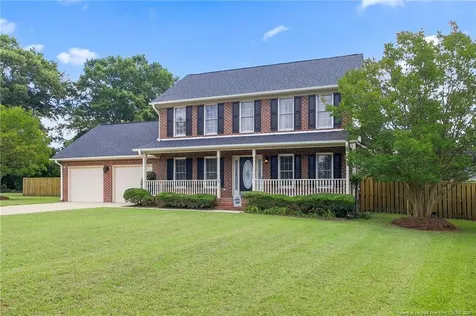 28 E Coyt Circle Spring Lake NC 28390