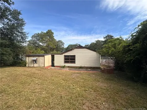 1921 Manteo Street Fayetteville NC 28303