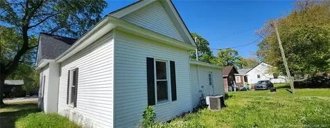 233 W Barbee Street Zebulon NC 27597