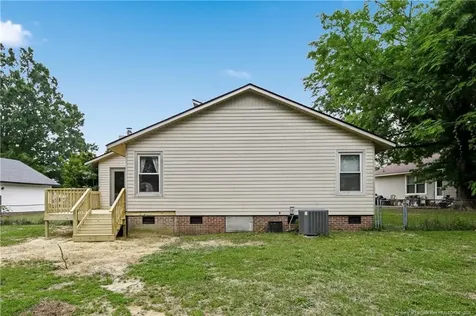 7122 Canary Drive Fayetteville NC 28314
