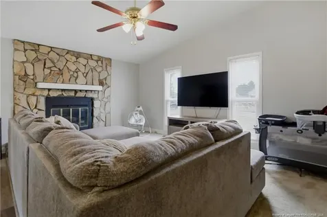 7122 Canary Drive Fayetteville NC 28314