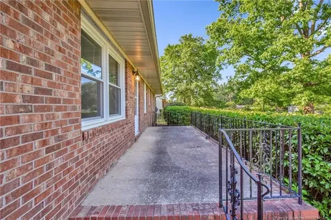 126 Old Gate Road Fayetteville NC 28314
