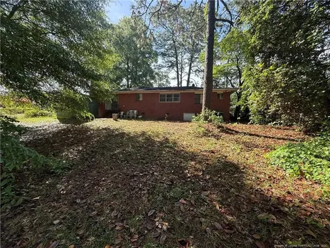 1876 Gola Drive Fayetteville NC 28301