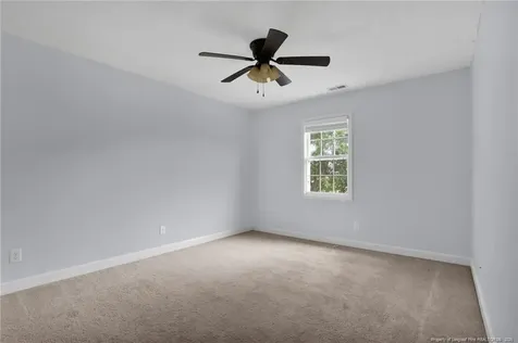 467 Thorncliff Drive Raeford NC 28376