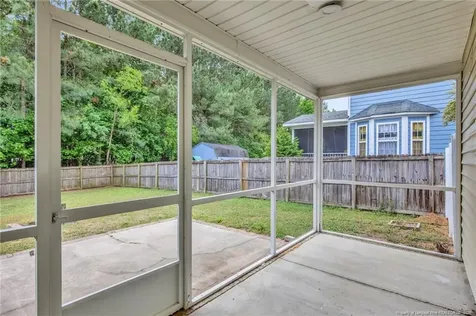 467 Thorncliff Drive Raeford NC 28376
