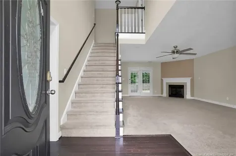 467 Thorncliff Drive Raeford NC 28376