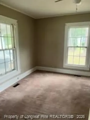 404 Mcgwigan Street Enfield NC 27823