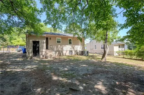 819 Isley Street Fayetteville NC 28305