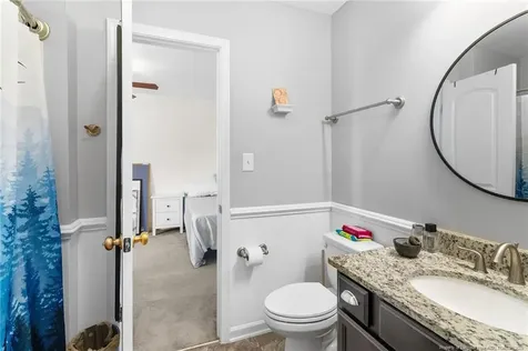 2833 Bargemaster Drive Fayetteville NC 28306