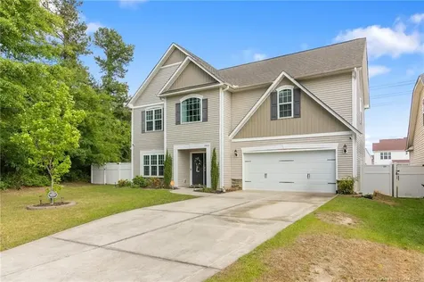 2833 Bargemaster Drive Fayetteville NC 28306