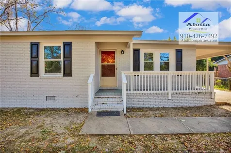 6561 Stillwater Drive Fayetteville NC 28304