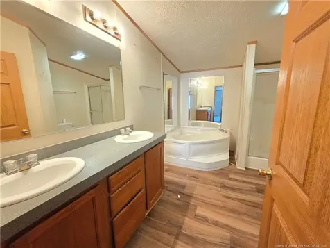 124 Franklin Road Raeford NC 28376