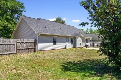 280 Bonney Lane Fayetteville NC 28306