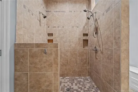 1316 Devonshire Trail Aberdeen NC 28315