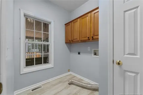 1316 Devonshire Trail Aberdeen NC 28315