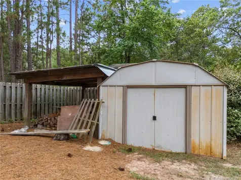 1316 Devonshire Trail Aberdeen NC 28315