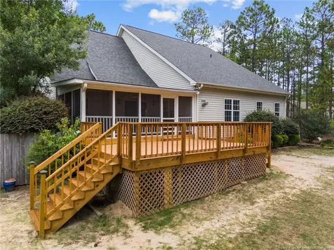 1316 Devonshire Trail Aberdeen NC 28315