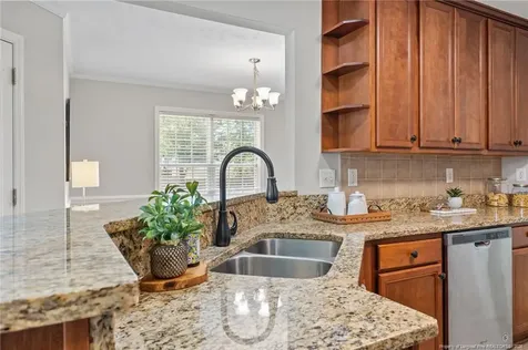 3819 Little John Court Fayetteville NC 28306