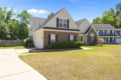 3819 Little John Court Fayetteville NC 28306