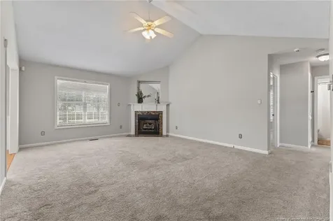3819 Little John Court Fayetteville NC 28306