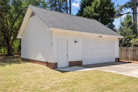 1970 Merrimac Drive Fayetteville NC 28304