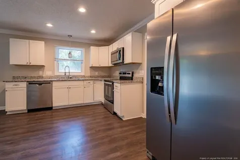 6317 Greyfield Road Fayetteville NC 28303