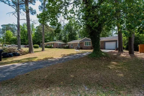6317 Greyfield Road Fayetteville NC 28303