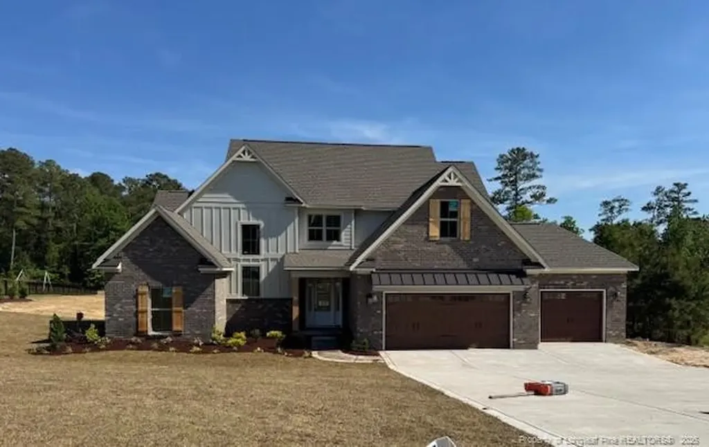 3716 Riverhill Drive Fayetteville NC 28306