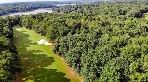 3085 Fairway Woods Sanford NC 27332