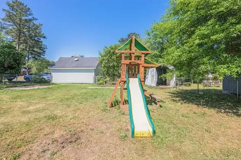 2201 N Mcmillan Avenue Lumberton NC 28358