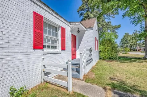 2201 N Mcmillan Avenue Lumberton NC 28358