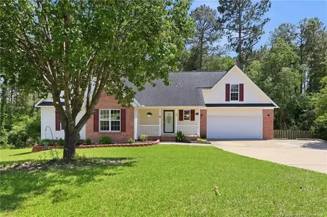 38 Commonwealth Court Cameron NC 28326