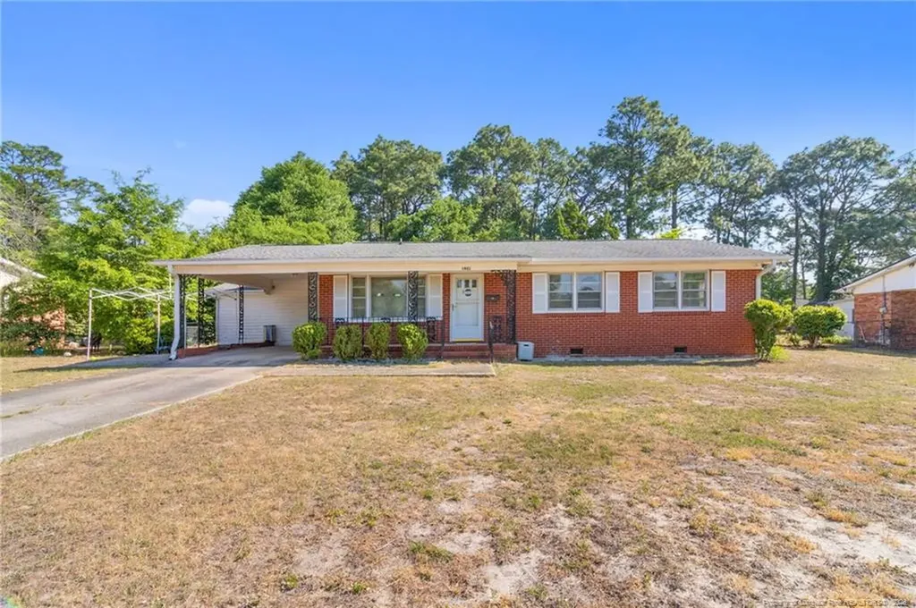 1921 Wyatt Street Fayetteville NC 28304