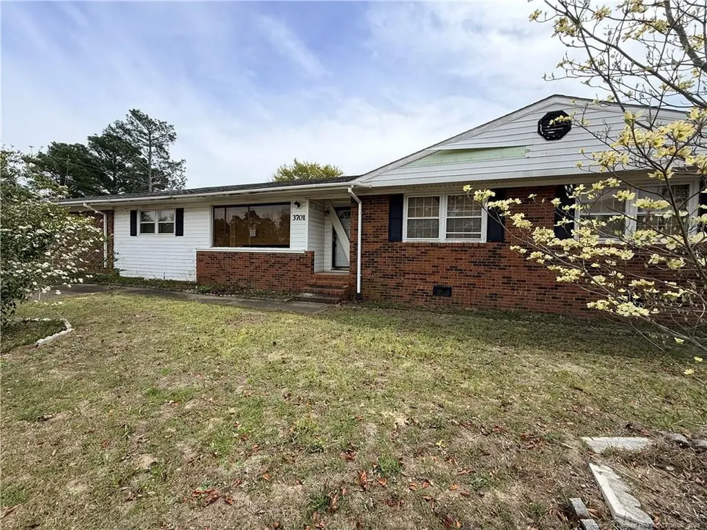 3701 Village Drive Fayetteville NC 28304