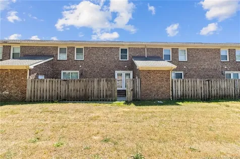 422 Kirkcaldy Court Fayetteville NC 28314