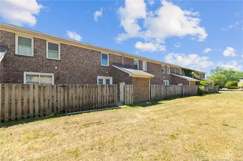422 Kirkcaldy Court Fayetteville NC 28314