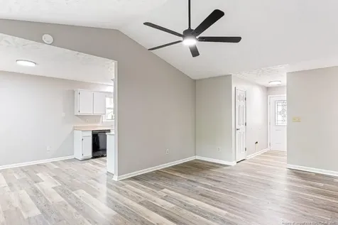 6417 Rhemish Drive Fayetteville NC 28304