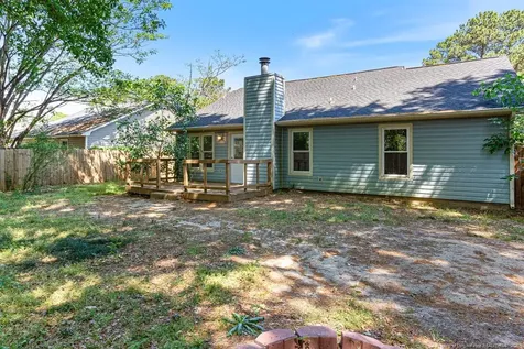 6417 Rhemish Drive Fayetteville NC 28304