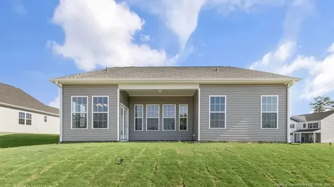 800 Fernwind Circle Aberdeen NC 28315