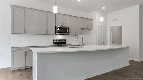 800 Fernwind Circle Aberdeen NC 28315
