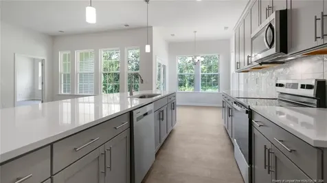 800 Fernwind Circle Aberdeen NC 28315