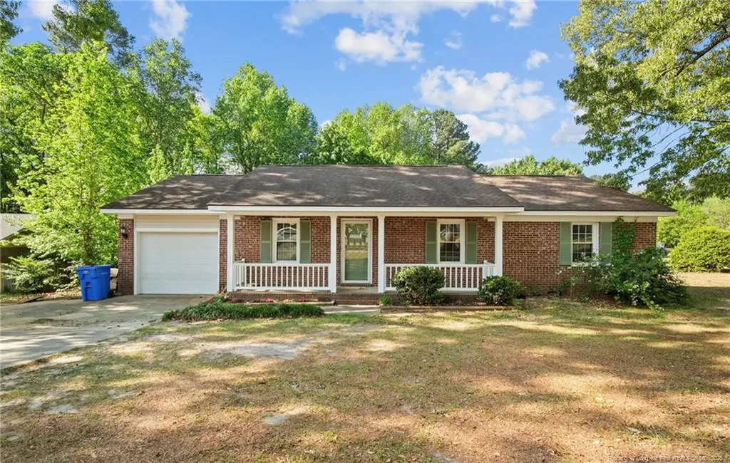 1213 Butterwood Circle Fayetteville NC 28314