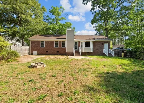 1213 Butterwood Circle Fayetteville NC 28314