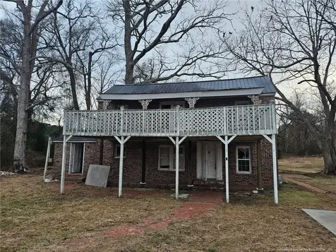 1737 W Carthage Road Lumberton NC 28360