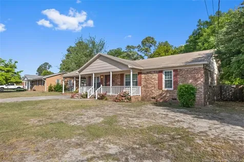 1467 Habersham Drive Fayetteville NC 28304