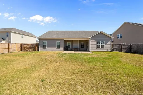 4238 Cherry Hill Lane Fayetteville NC 28312
