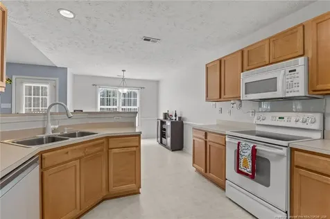3331 Broomsgrove Drive Fayetteville NC 28306