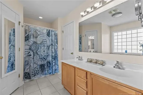 3331 Broomsgrove Drive Fayetteville NC 28306