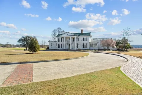 873 Castleberry Court Vass NC 28394